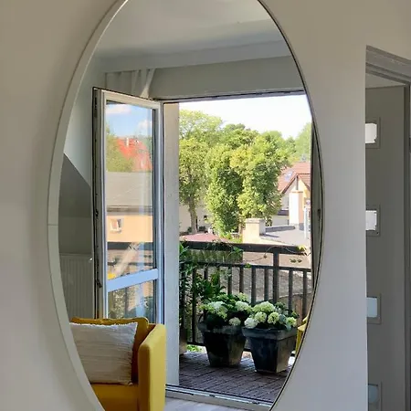 The Right Side Z Parkingiem I Ladowarka Ev Apartment Szczecin Exterior photo